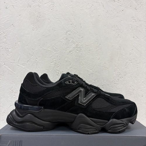 New balance 9060 triple black - new,